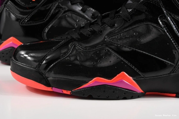 Retro Jordan Patent 7 313358-006 Air Black 0819